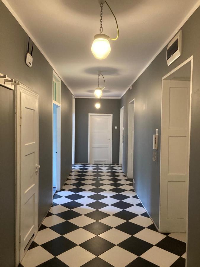 Dwuosobowy Pokój W Mieszkaniu Czteropokojowym W Centrum Gdyni. Kwatera prywatna Gdynia